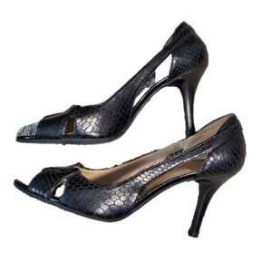 Talbots Alligator Style Print Leather 3.5 Inch Open Toed Heels